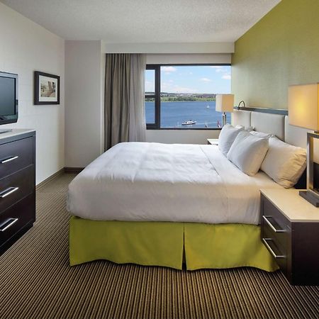 The Hollis Halifax - A Doubletree Suites By Hilton Екстериор снимка
