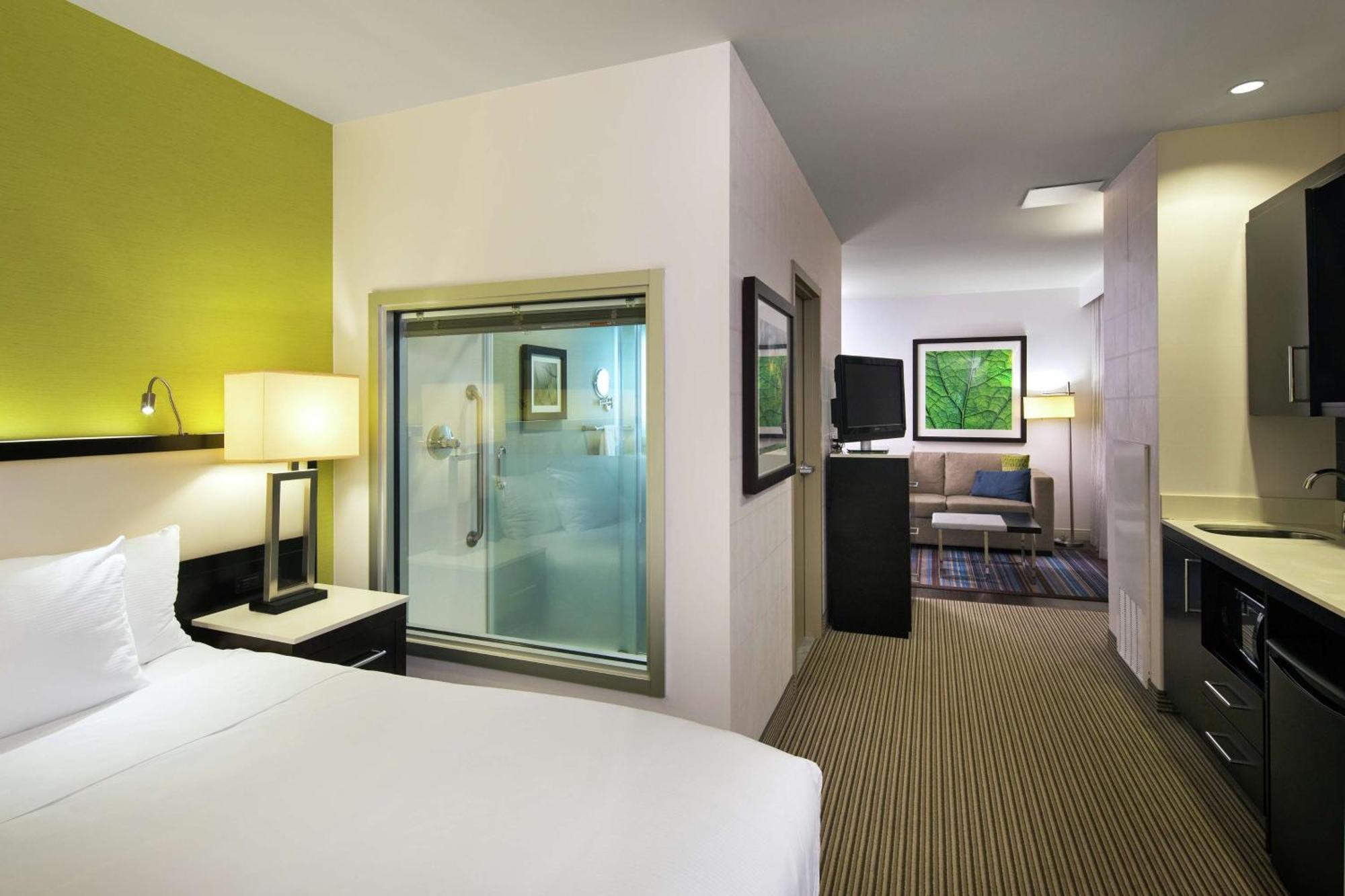 The Hollis Halifax - A Doubletree Suites By Hilton Екстериор снимка