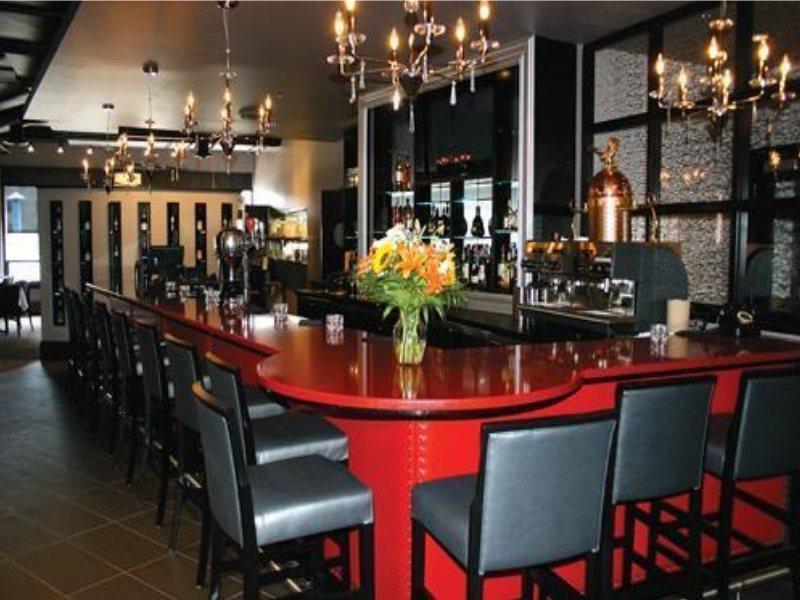 The Hollis Halifax - A Doubletree Suites By Hilton Екстериор снимка
