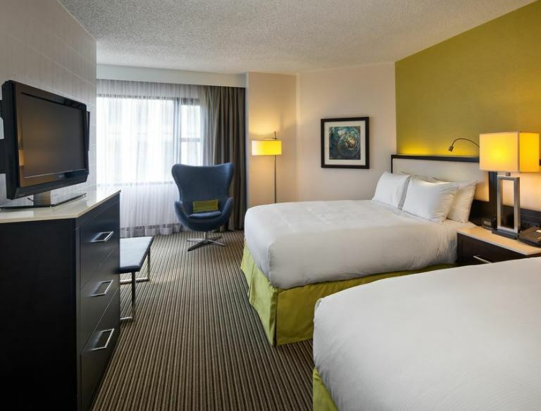 The Hollis Halifax - A Doubletree Suites By Hilton Екстериор снимка